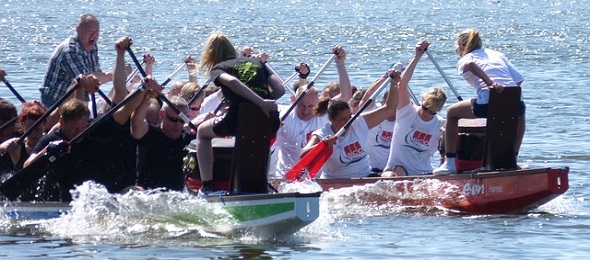 dragon boat teams